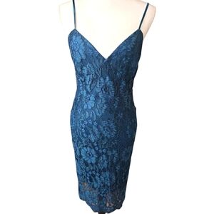 Lulus NWT Lace Dress Size Medium Open Back Adjustable Straps Deep Blue